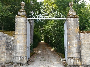 Grille du Château de Rotalier